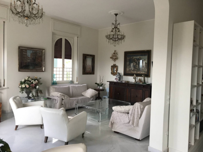 Villa Storica in vendita a Massa