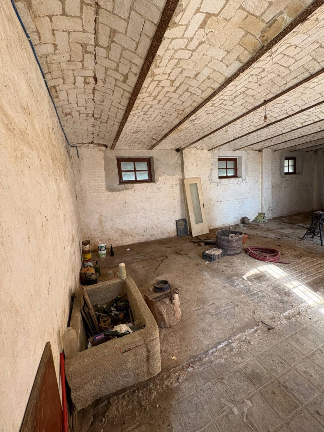 Cascina in Vendita a Scurzolengo