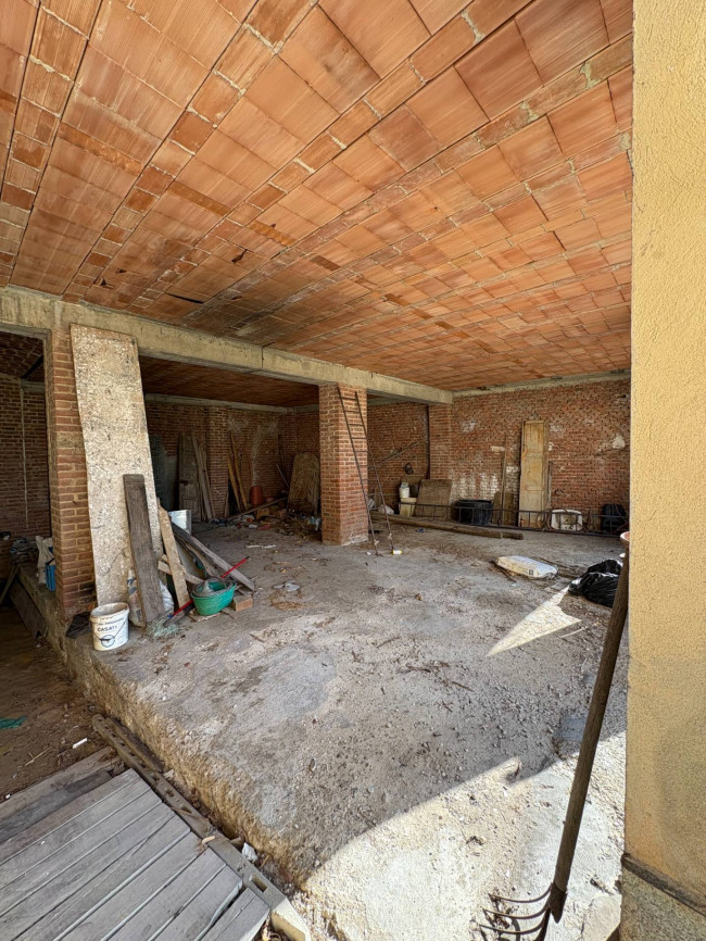 Cascina in Vendita a Scurzolengo