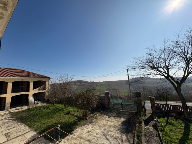 Cascina in Vendita a Scurzolengo