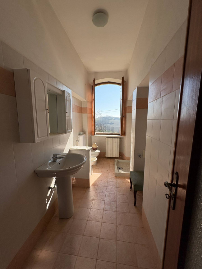 Cascina in Vendita a Scurzolengo