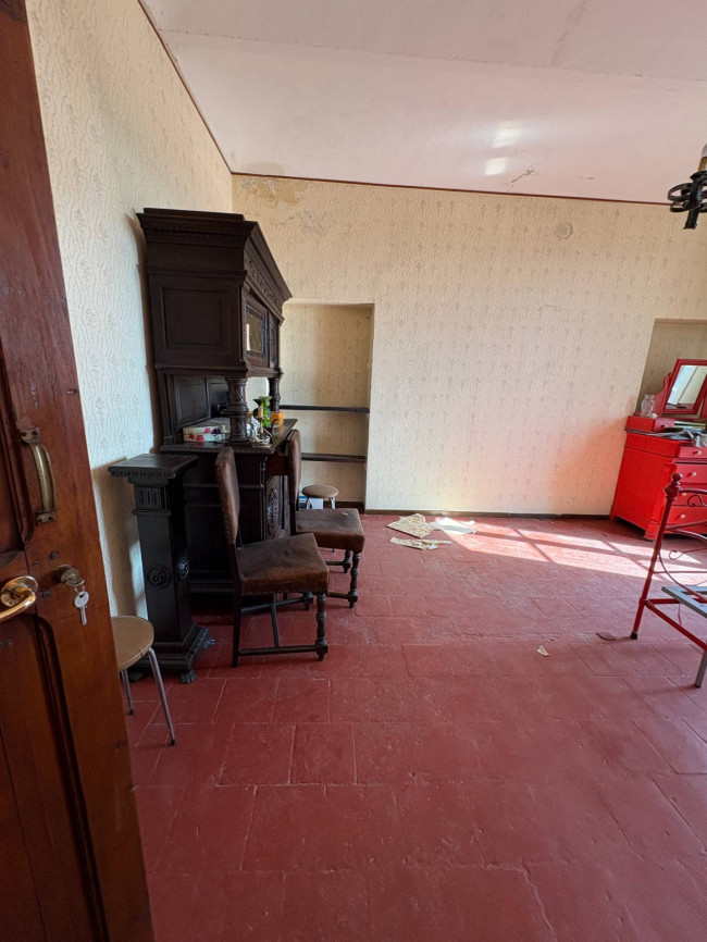 Cascina in Vendita a Scurzolengo