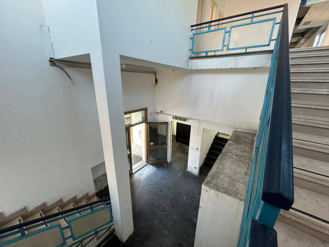 Capannone in Vendita a Grugliasco