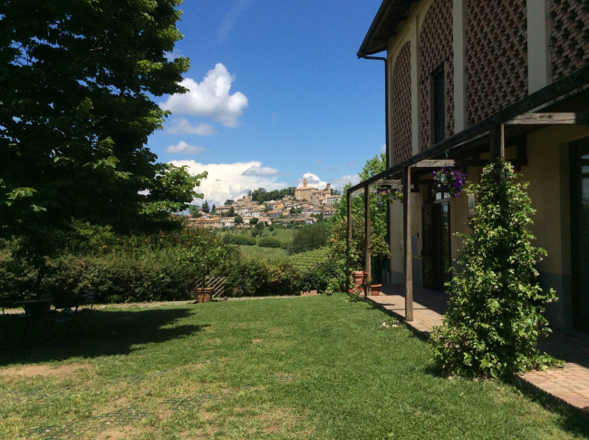 Azienda agricola in Vendita a Murisengo