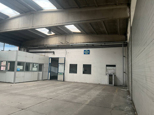 Magazzino in Vendita a Castell'Alfero