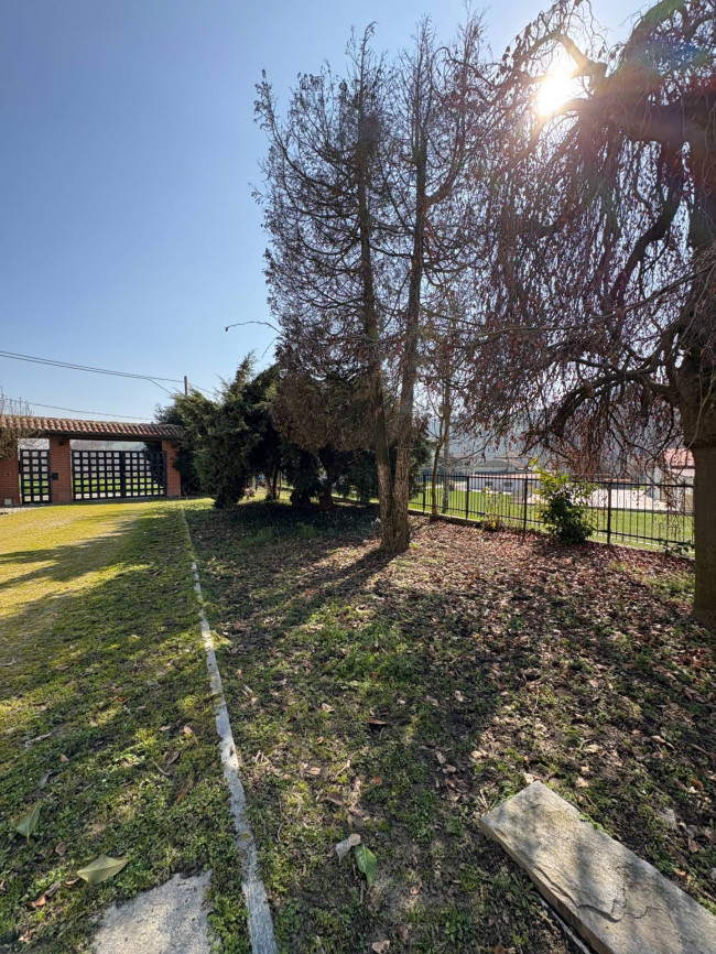 Cascina in Vendita a Ponzano Monferrato