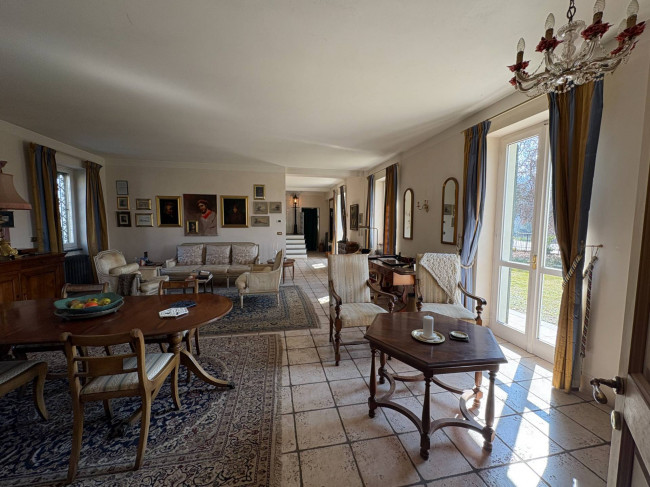 Cascina in Vendita a Ponzano Monferrato