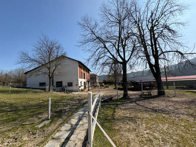 Cascina in Vendita a Ponzano Monferrato