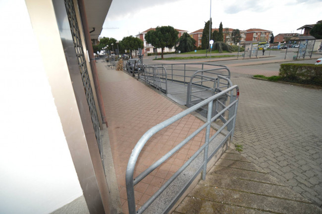 Locale commerciale in Vendita a Leinì