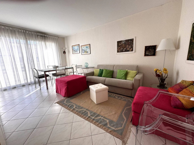 Appartamento in vendita a Antibes