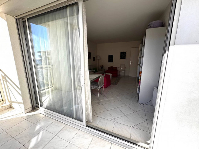 Appartamento in vendita a Antibes