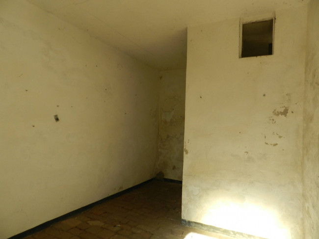 Dimora Storica in Vendita a Castagnole delle Lanze