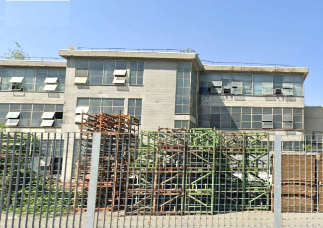 Capannone in Vendita a Chivasso