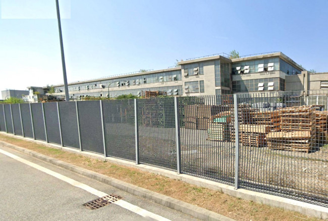 Capannone in Vendita a Chivasso