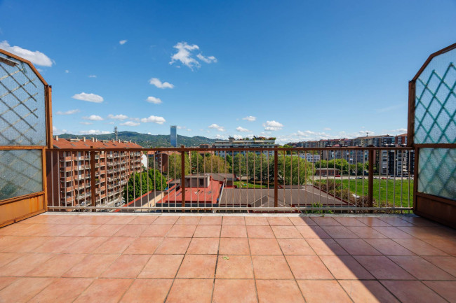 Penthouse for Sale to Torino
