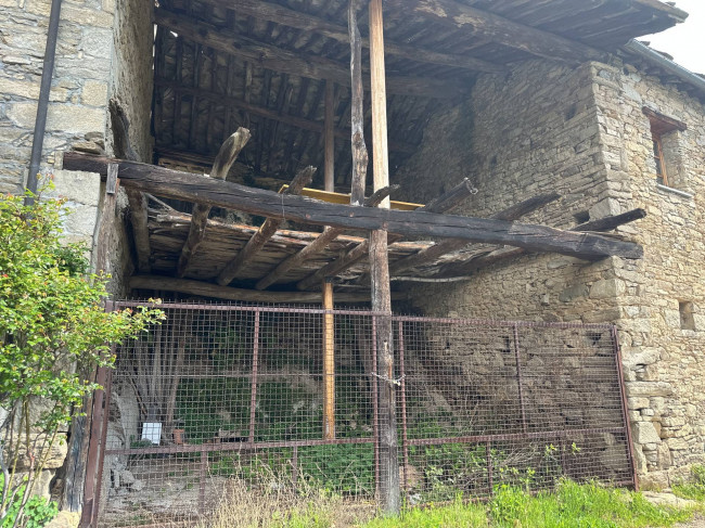 Baita in vendita a Coazze