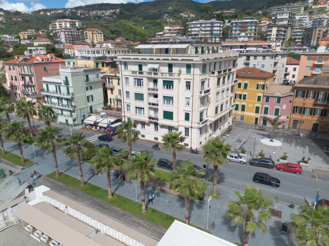 Appartamento in Vendita a Varazze