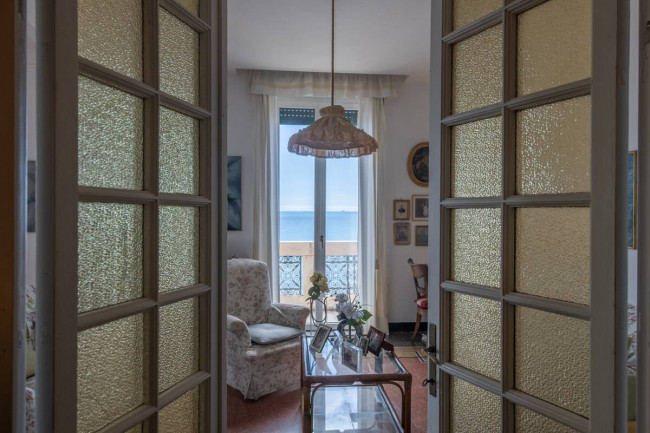 Appartamento in Vendita a Varazze