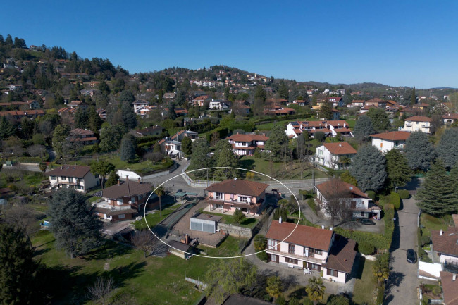 Villa in vendita a Pino Torinese