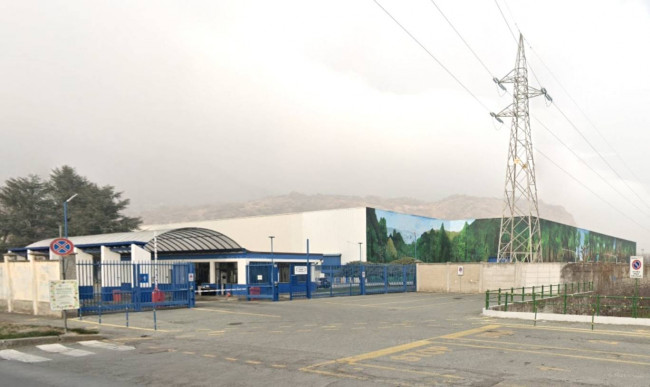 Capannone in Vendita a Condove