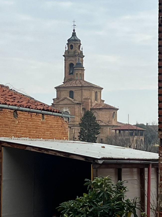 Locale commerciale in Vendita a Piovà Massaia