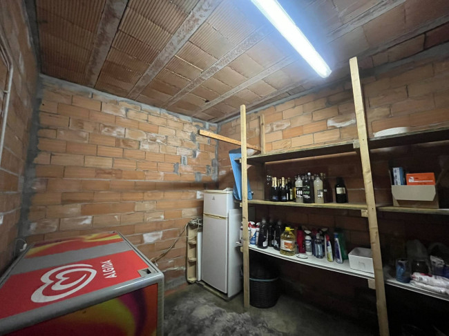 Locale commerciale in Vendita a Piovà Massaia