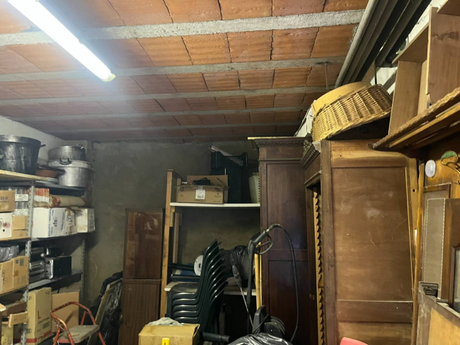 Locale commerciale in Vendita a Piovà Massaia