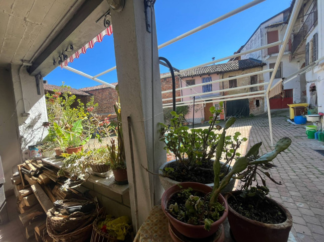 Locale commerciale in Vendita a Piovà Massaia