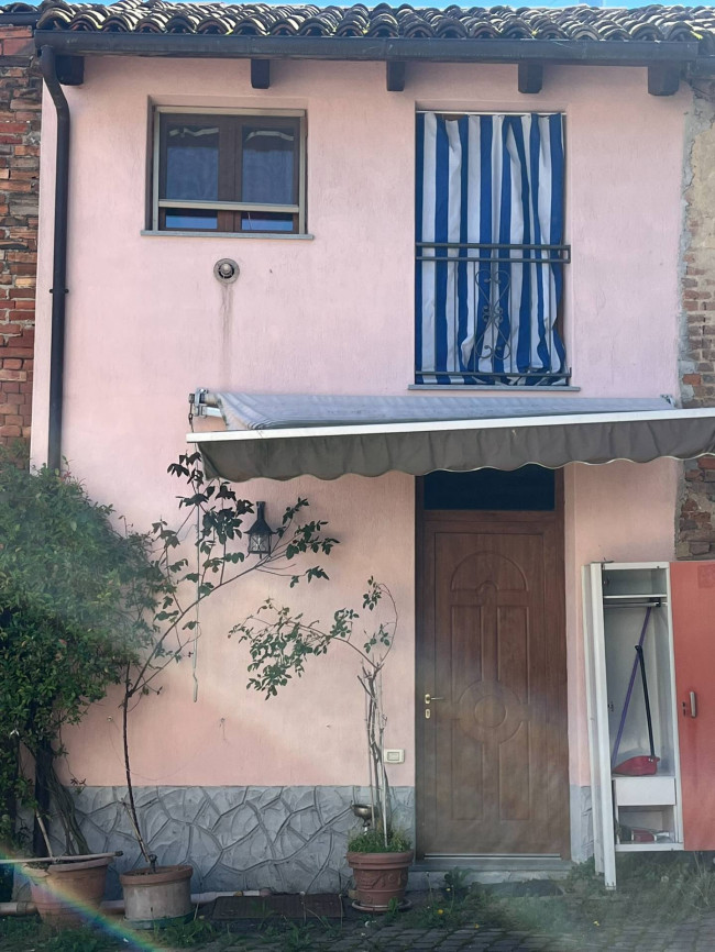 Locale commerciale in Vendita a Piovà Massaia