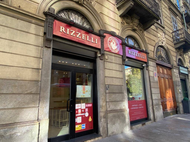Attività Commerciale - Alimentari - Gastronomia in vendita a Torino