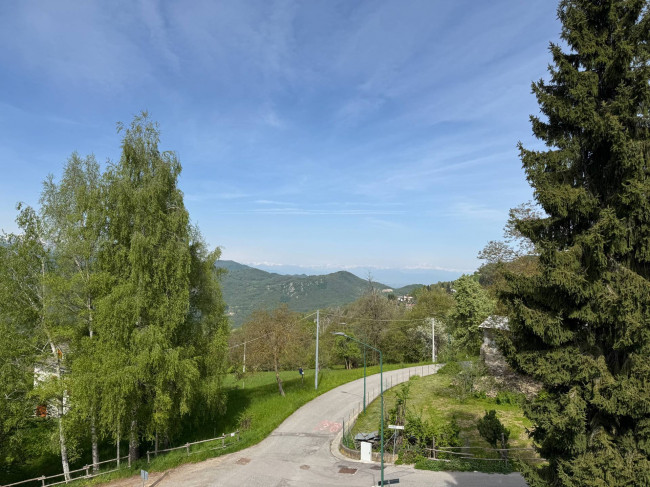 Appartamento in vendita a Roburent