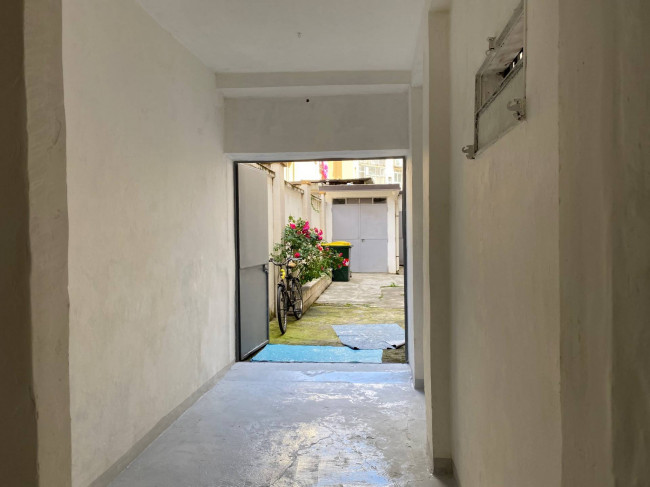 Magazzino in vendita