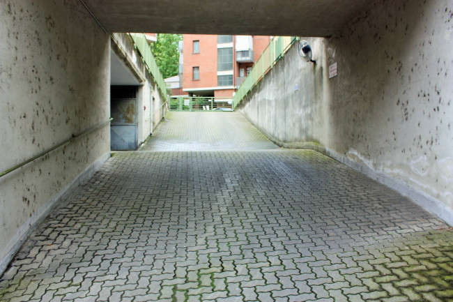 Box o garage in Vendita a Torino