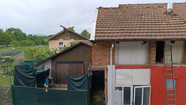 Casa indipendente in vendita a San Francesco al Campo