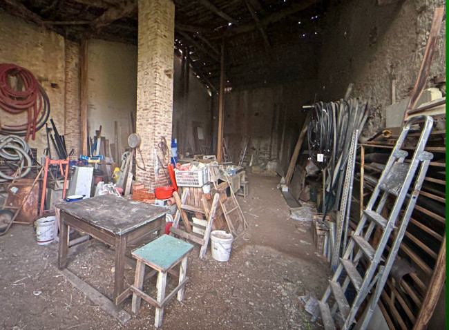 Rustico in vendita a Sangano