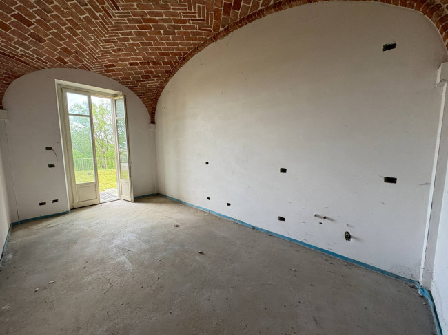 Villa in Vendita a Asti