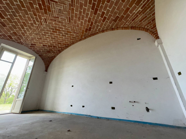 Villa in Vendita a Asti