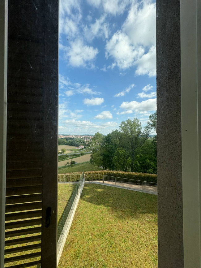 Villa in Vendita a Asti