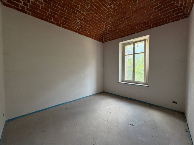 Villa in Vendita a Asti