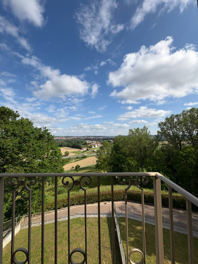 Villa in Vendita a Asti