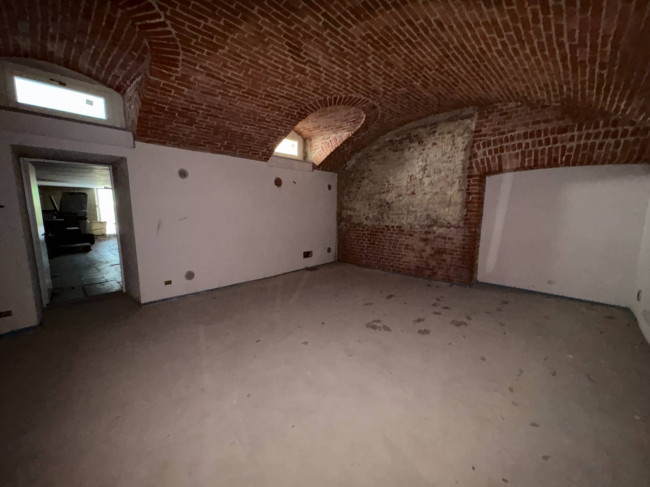 Villa in Vendita a Asti