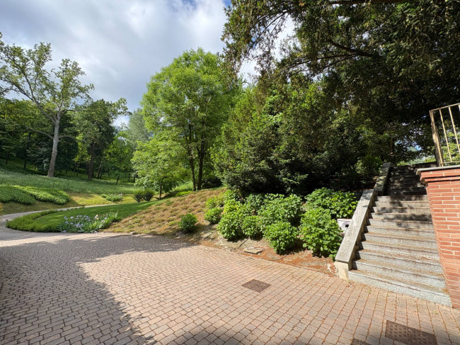 Villa in Vendita a Asti