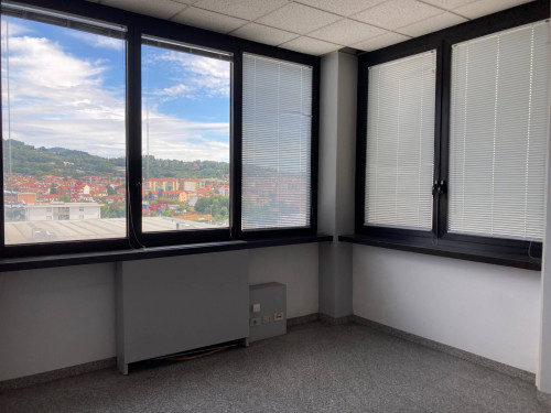 Ufficio in affitto a Moncalieri