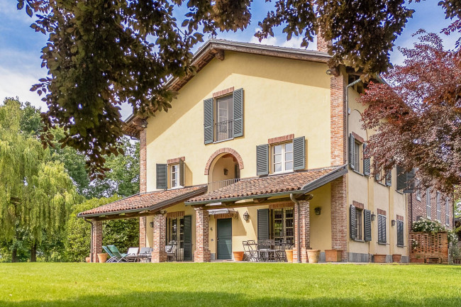 Villa in Vendita a Fubine