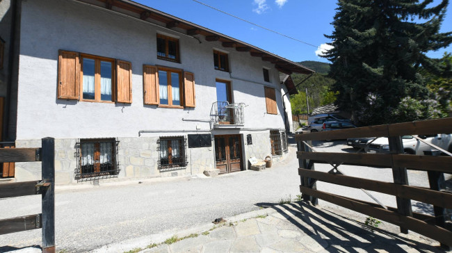 Appartamento in vendita a Oulx