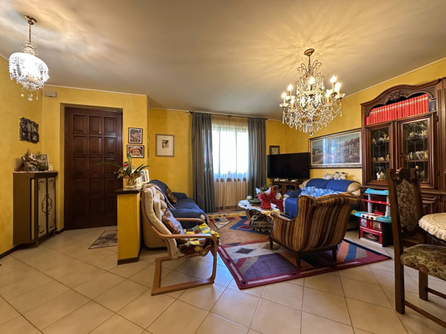 Villa in Vendita a Cuneo