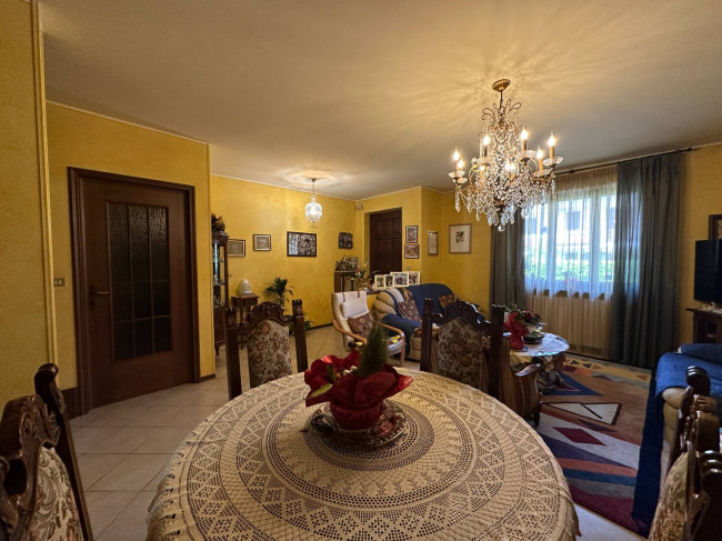 Villa in Vendita a Cuneo