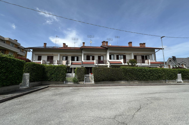 Villa in Vendita a Cuneo