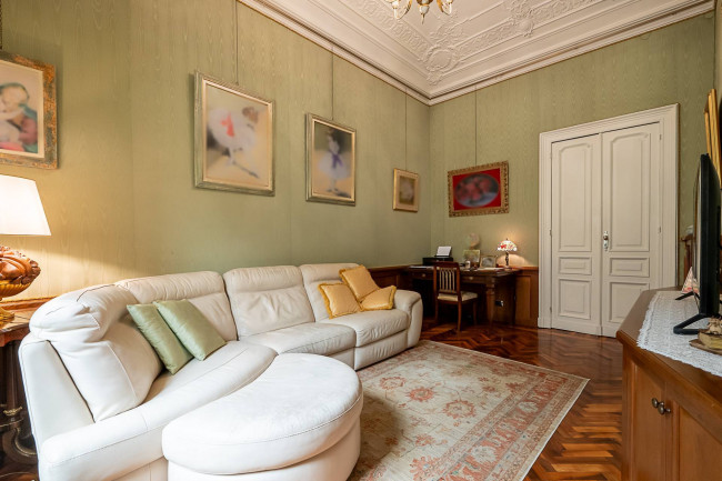 Appartamento in vendita a Torino