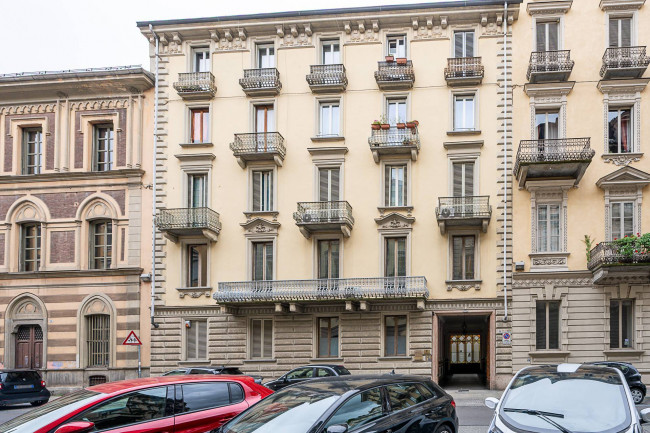 Appartamento in Vendita a Torino